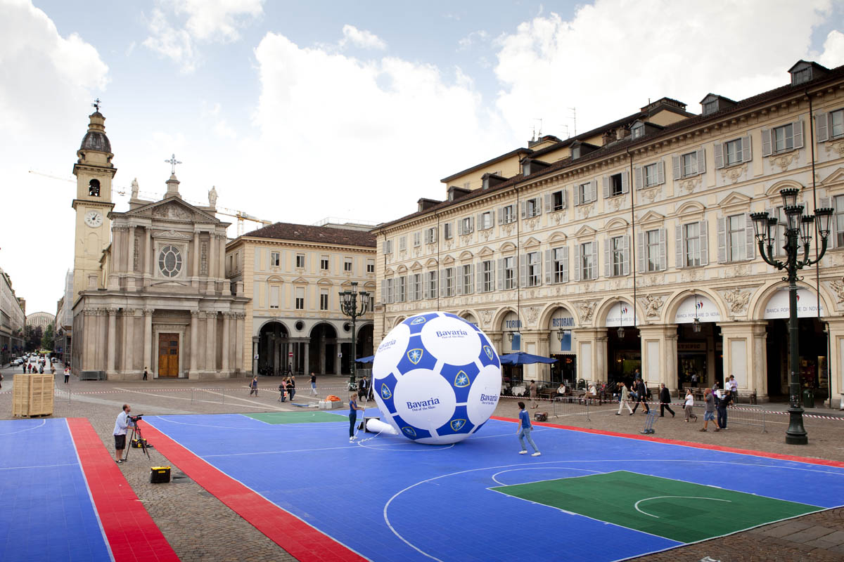 Bavaria guerrilla marketing a Torino